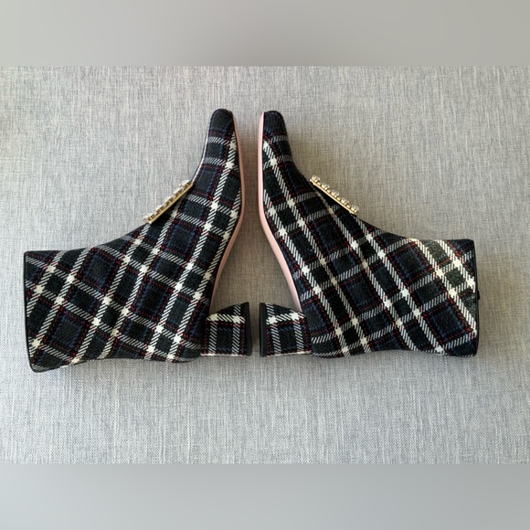 New Roger Vivier TRES VIVIER STRASS PIP booties with buckle, size 40 - Picture 7 of 9